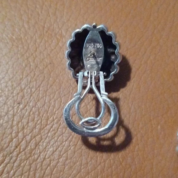 🌹Caviar Earrings 925 750 with blue topaz.  Has gold accents - Picture 5 of 6